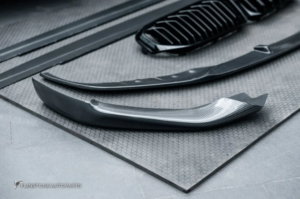 BMW G30-G32 Series 5-6 M Performance Style Carbon Fiber Front Lip + M5 Black Front Gril