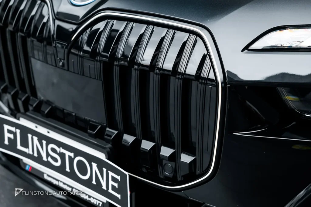 กระจังหน้าแท้จากเยอรมันสำหรับ BMW i7 G70 กระจังหน้าเป็นแบบ LED ร
