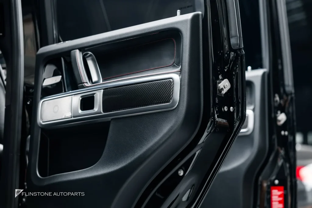 Mercedes-Benz W464 G-Class MERECEDES G63 AMG เลือกติดตั้งชุดพาร์ทภายใน Carbon Fiber ที่ทางร
