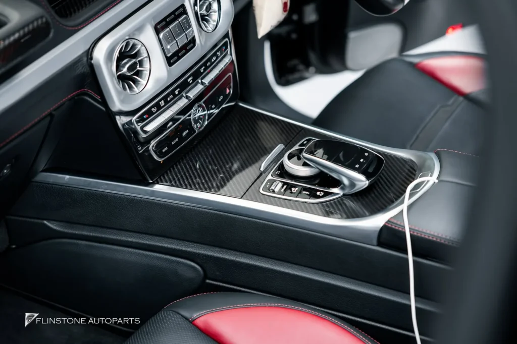 Mercedes-Benz W464 G-Class MERECEDES G63 AMG เลือกติดตั้งชุดพาร์ทภายใน Carbon Fiber ที่ทางร