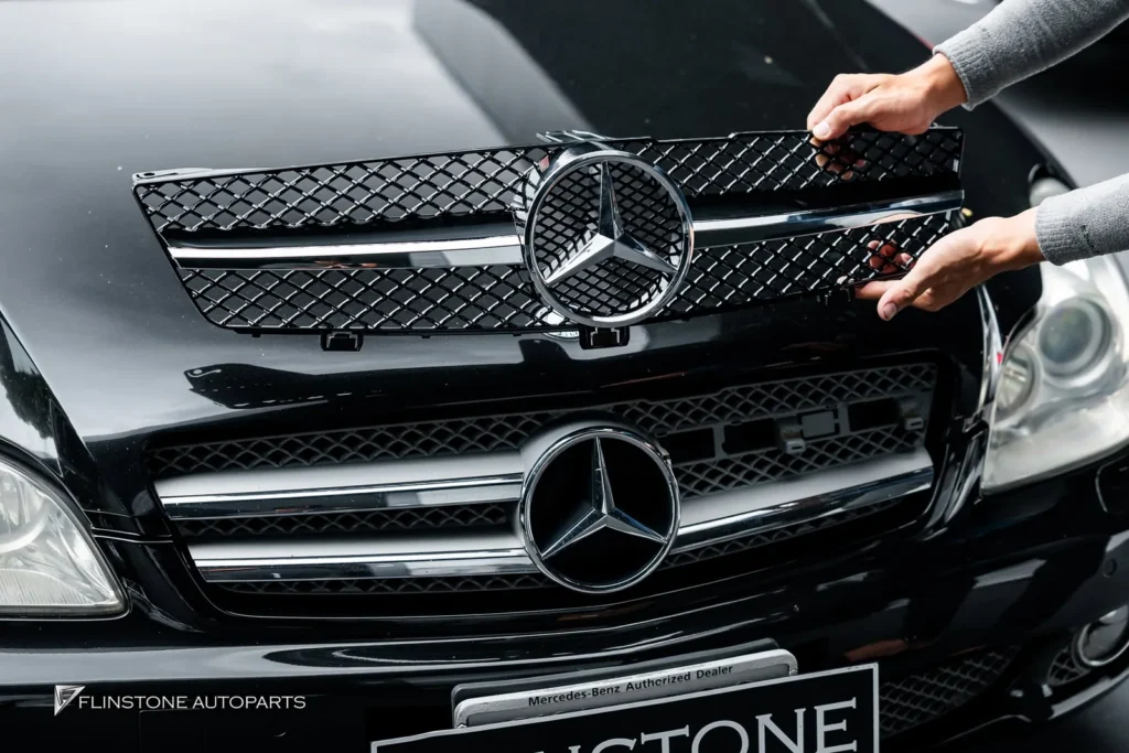 Mercedes-Benz W219 CLS-Class Sport Black Chrome Front Grille
