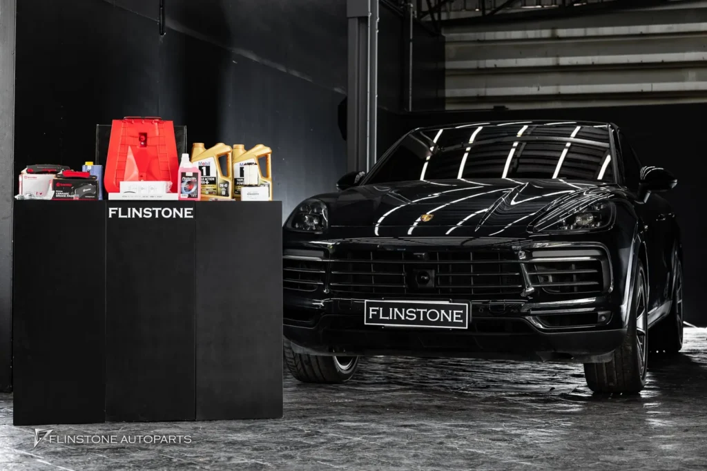 PORSCHE Cayenne Coupe เข้าเช็คระยะ 30,000 กิโล จัดครบเต็มทุกรายก