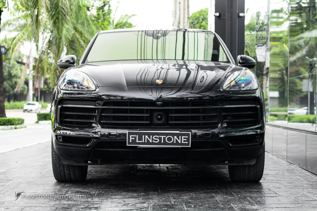 PORSCHE Cayenne Coupe เข้าเช็คระยะ 30,000 กิโล จัดครบเต็มทุกรายก