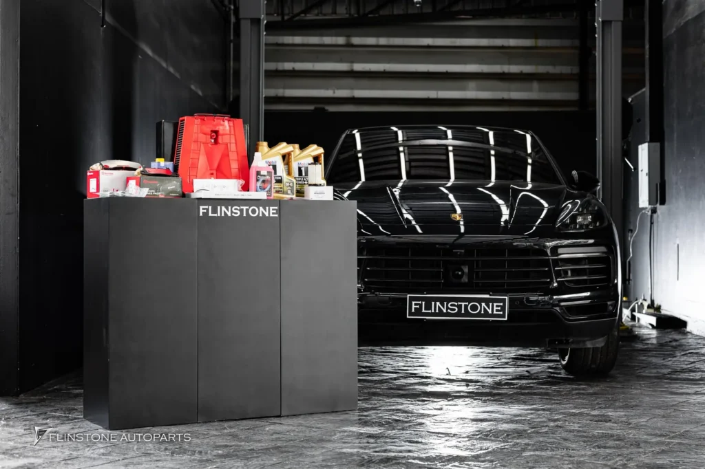 PORSCHE Cayenne Coupe เข้าเช็คระยะ 30,000 กิโล จัดครบเต็มทุกรายก