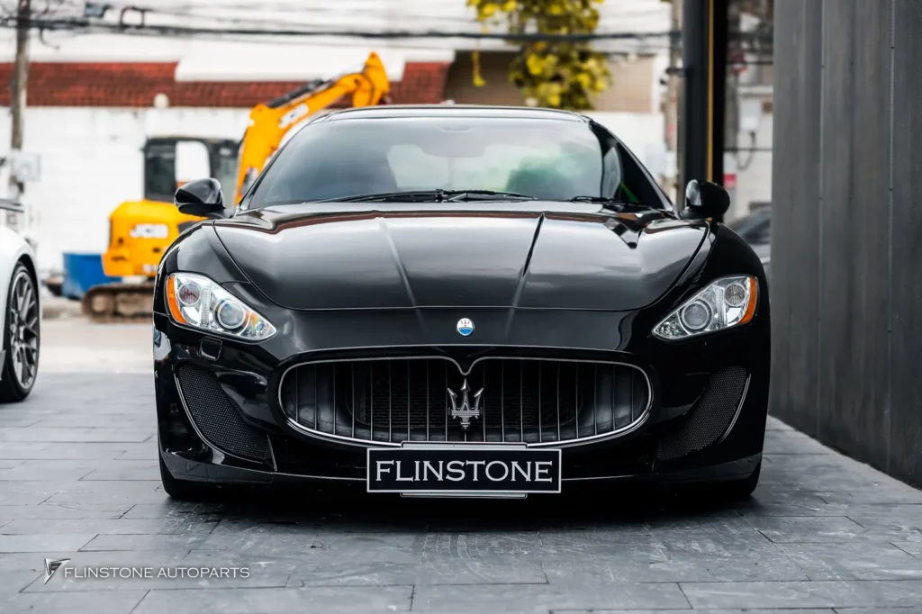 Maserati GrandTurismo เลือกติดตั้งชุดกันชนหน้าและสเกิร์ตข้างเป็น