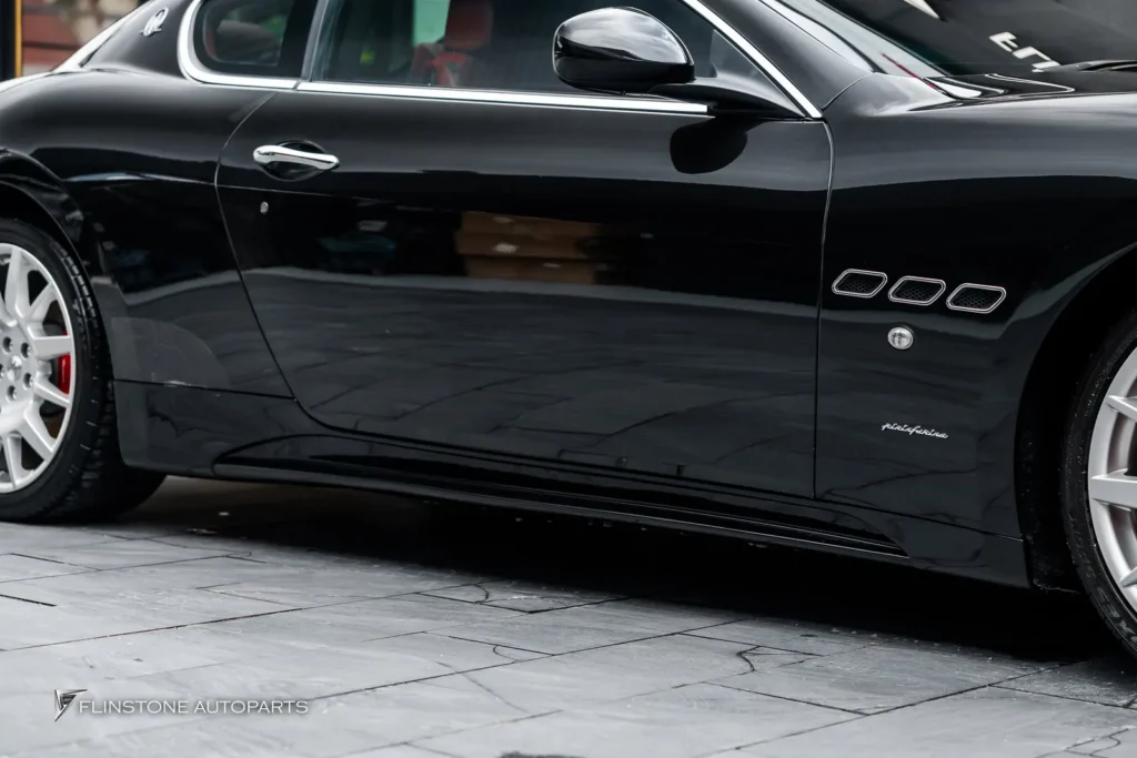 Maserati GrandTurismo เลือกติดตั้งชุดกันชนหน้าและสเกิร์ตข้างเป็น