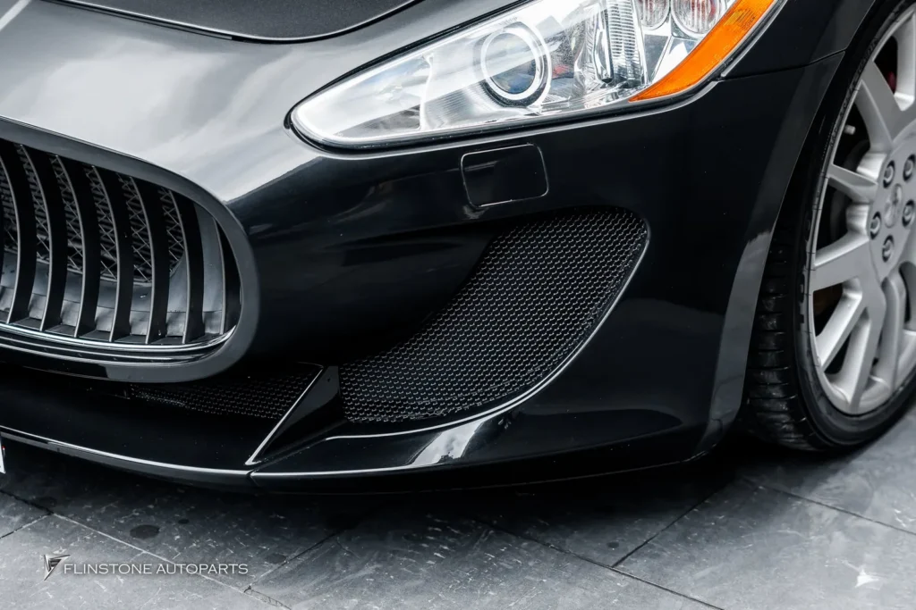 Maserati GrandTurismo เลือกติดตั้งชุดกันชนหน้าและสเกิร์ตข้างเป็น