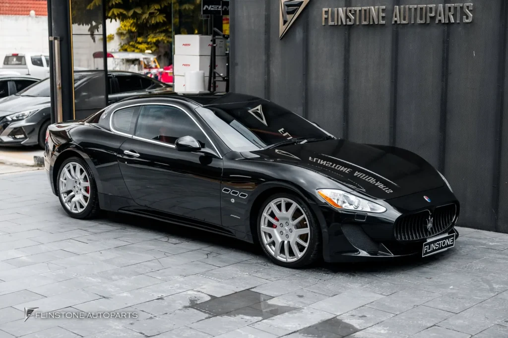 Maserati GrandTurismo เลือกติดตั้งชุดกันชนหน้าและสเกิร์ตข้างเป็น