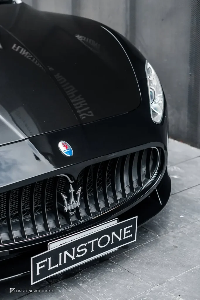 Maserati GrandTurismo เลือกติดตั้งชุดกันชนหน้าและสเกิร์ตข้างเป็น