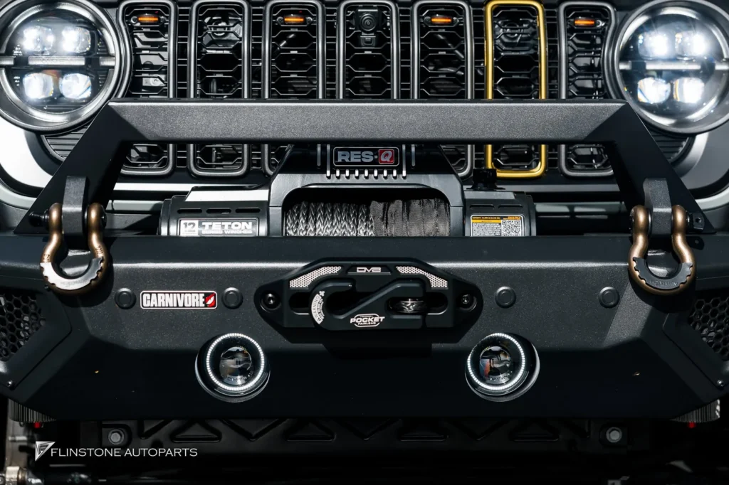 Jeep Wrangler JEEP RUBICON ออกรถป้ายแดงก็สไลด์มาแต่งทันที