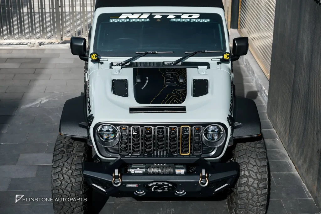 Jeep Wrangler JEEP RUBICON ออกรถป้ายแดงก็สไลด์มาแต่งทันที