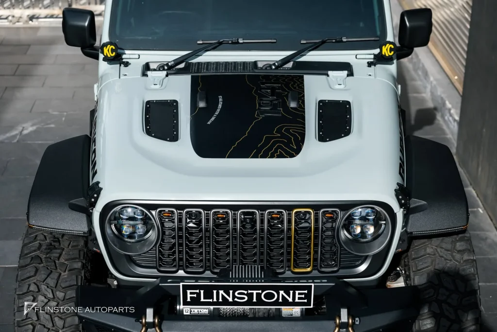 Jeep Wrangler JEEP RUBICON ออกรถป้ายแดงก็สไลด์มาแต่งทันที