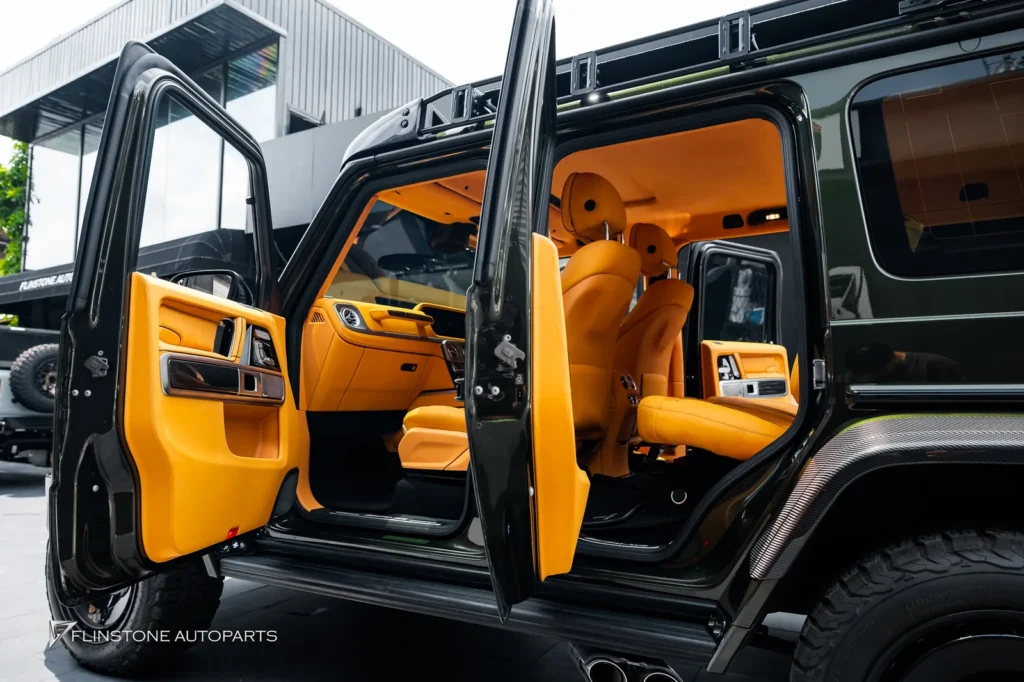 W464 G-Class คันเดียวในไทยที่เปลี่ยนสีภายในเป็น MUSTARD สำหรับ Mercedes G63 A