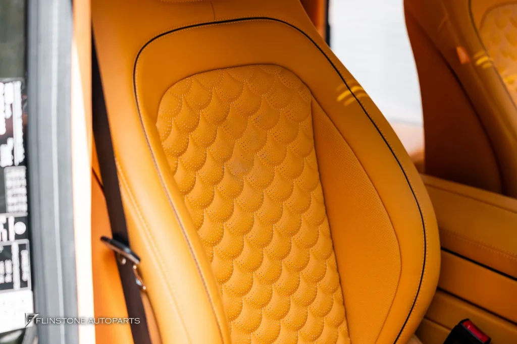W464 G-Class คันเดียวในไทยที่เปลี่ยนสีภายในเป็น MUSTARD สำหรับ Mercedes G63 A
