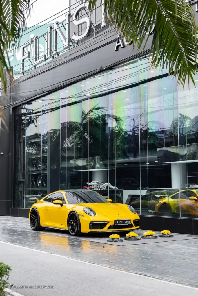 PORSCHE 992 Carrera ชุดเบรค CARBON CERAMIC ของแท้จากเยอรมัน