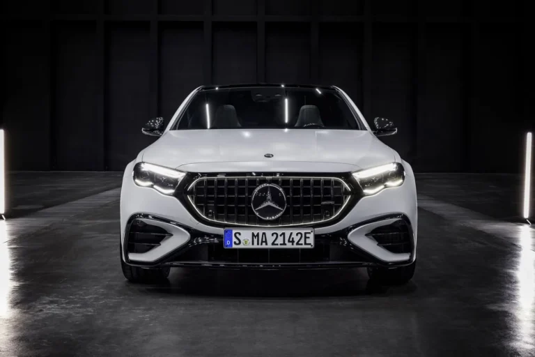 ผลงานแต่ง Mercedes-Benz E53