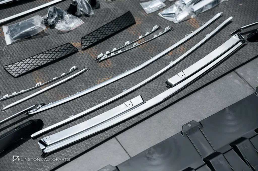 Mercedes Benz W447 V-Class Vito AMG Front Bumper + Diamond Front Grille (2024-07-17)
