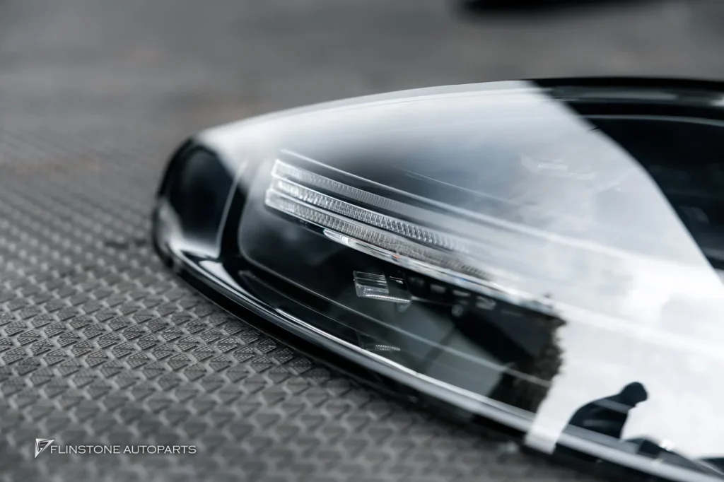 PORSCHE 718 Cayman – Boxster Genuine Tinted Tail Light