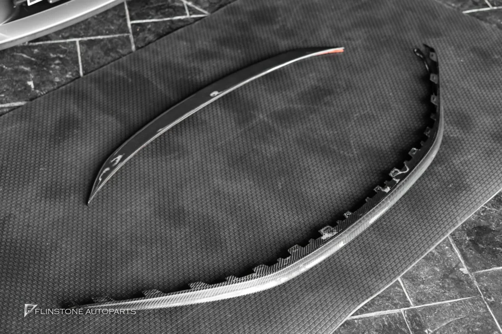 PORSCHE 992 Carrera OE Carbon Fiber Front Lip + TA Carbon Fiber Rear Spoiler