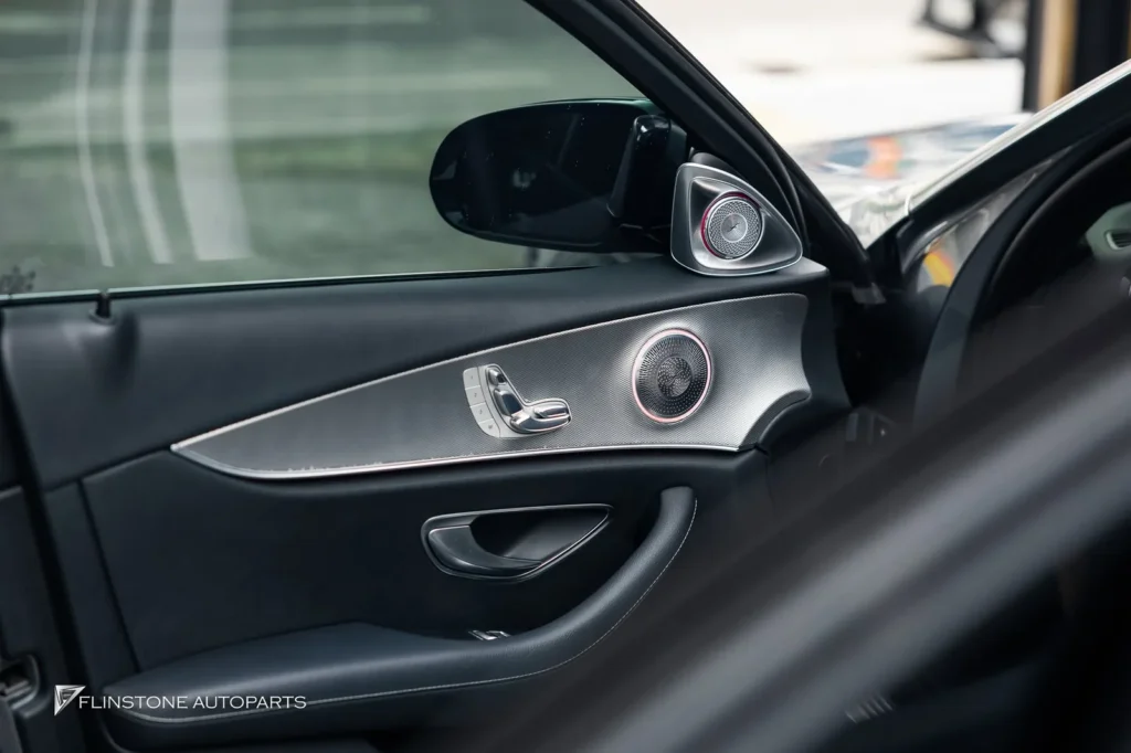 Mercedes-Benz W213 E-Class 2024+ ลำโพง LED Burmester + NEW Tweeter 4D