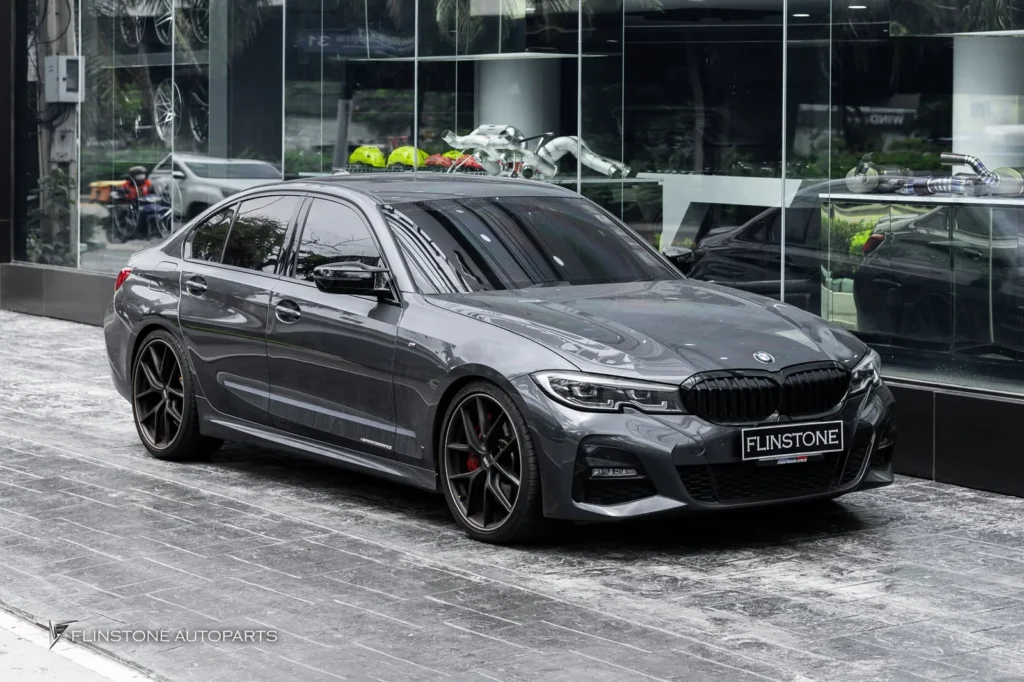BMW G20 ติดตั้งชุดพวงมาลัยแบบสั่งได้ Custom ได้ทุกจุด คันนี้ลูกค