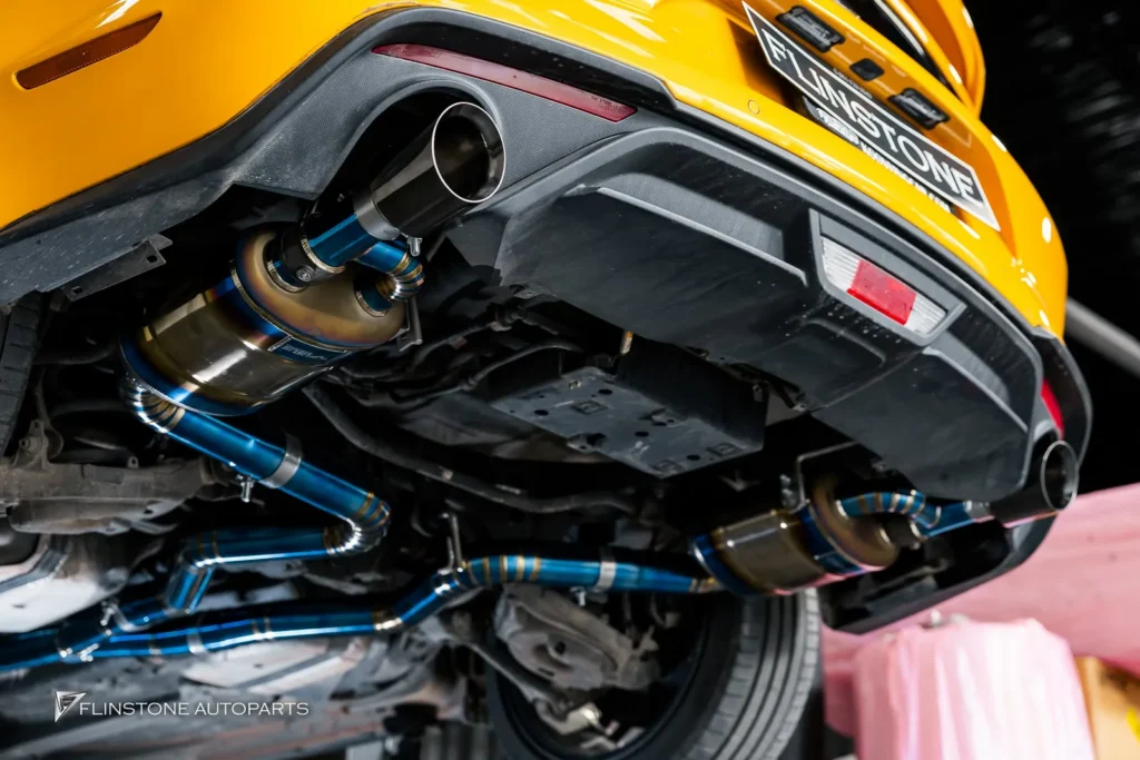 Ford Mustang选择安装排气套件Titanium品牌USUS Exhaust
