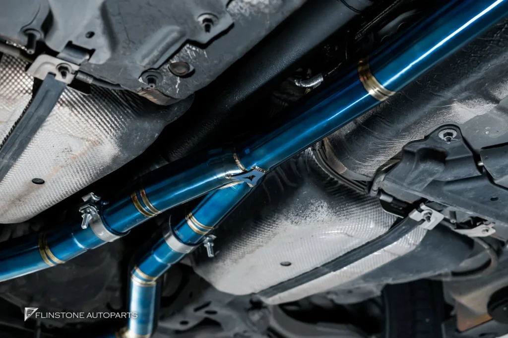 Ford Mustang选择安装排气套件Titanium品牌USUS Exhaust