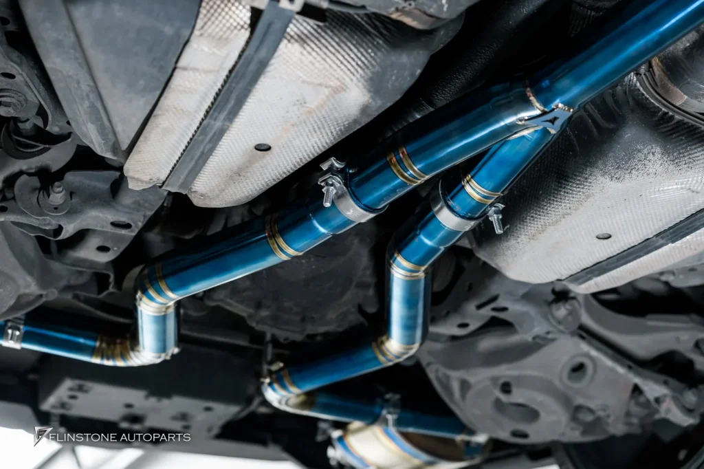 Ford Mustang选择安装排气套件Titanium品牌USUS Exhaust