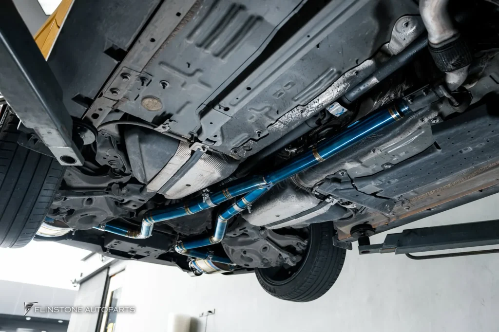 Ford Mustang选择安装排气套件Titanium品牌USUS Exhaust