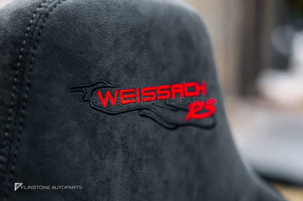 Full Alcantara PORSCHE 991 นอกจากตกแต่งภายนอกเป็นแบบ GT3 RS แล้ว