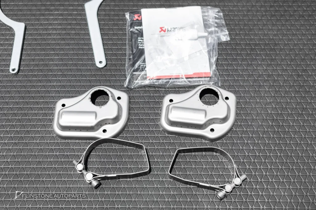 PORSCHE 992 Carrera AKRAPOVIC Slip-ON Exhaust + USUS Catless