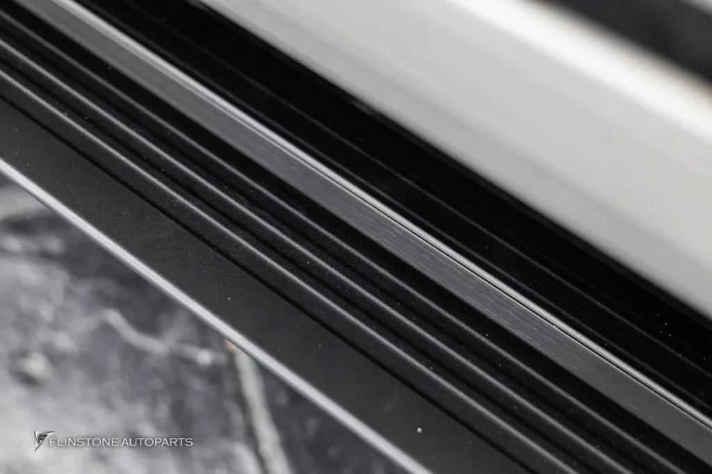 AUDI Q8 AUTO Side Running Board