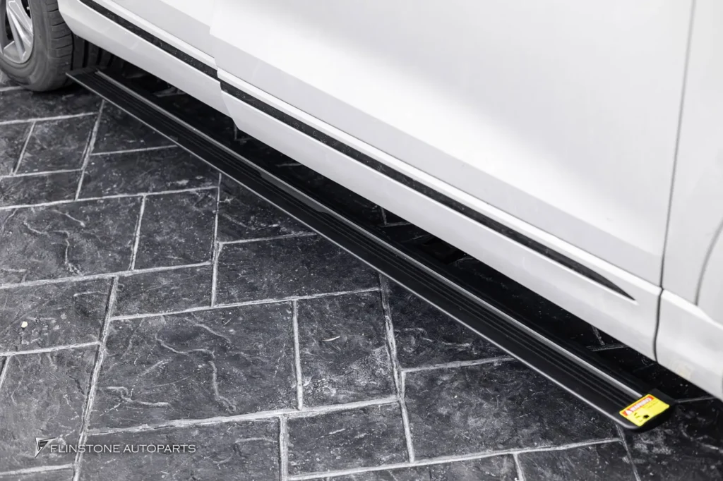 AUDI Q8 AUTO Side Running Board