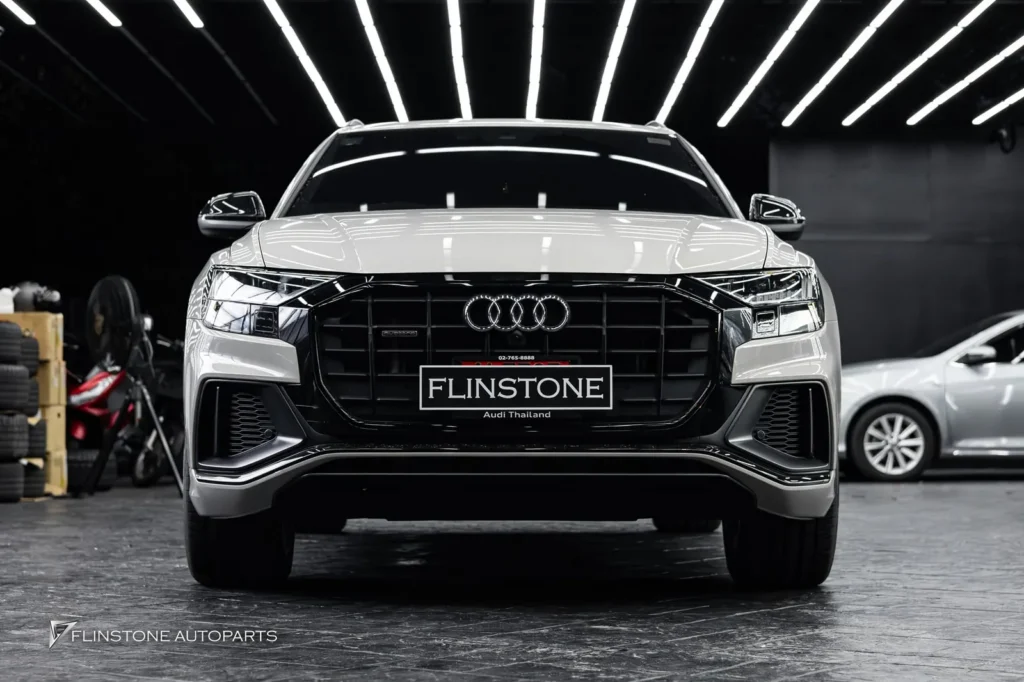 AUDI Q8 AUTO Side Running Board