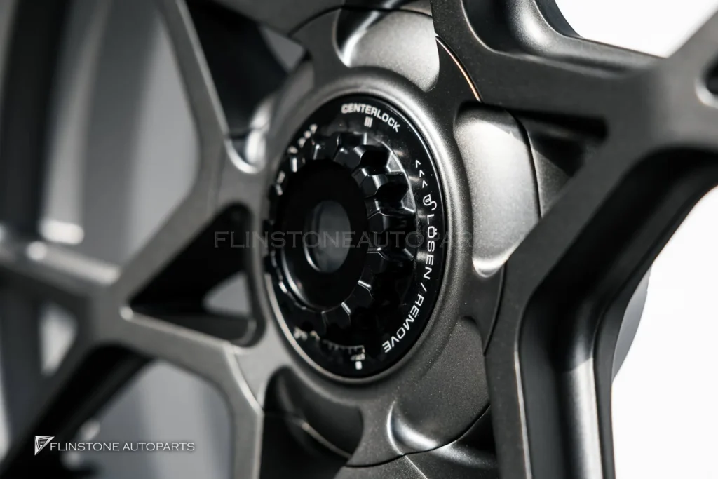 AUDI E-Tron GT รถใหม่ป้ายแดง ออกจากศูนย์ตรงมาที่ FLINSTONE AUTOP