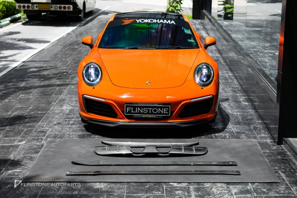 PORSCHE 991.1 – 991.2 GTs Carbon Fiber Side Skirt + GTs Carbon Fiber Rear Diffuser