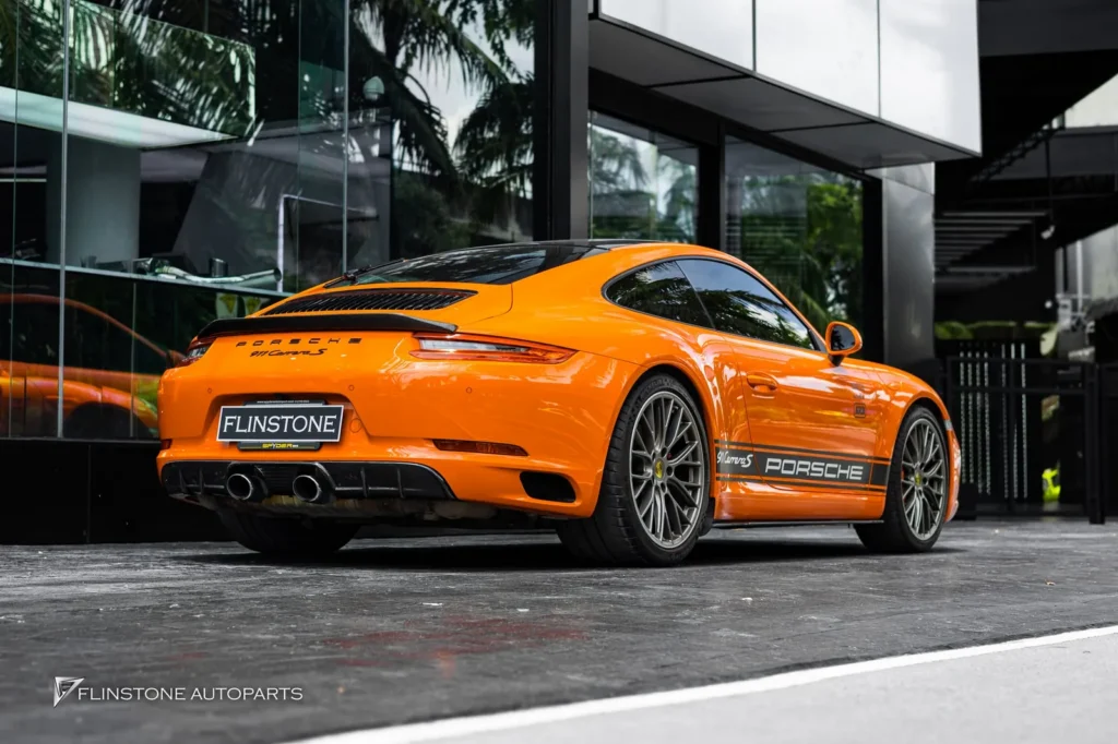 PORSCHE 991.1 – 991.2 GTs Carbon Fiber Side Skirt + GTs Carbon Fiber Rear Diffuser