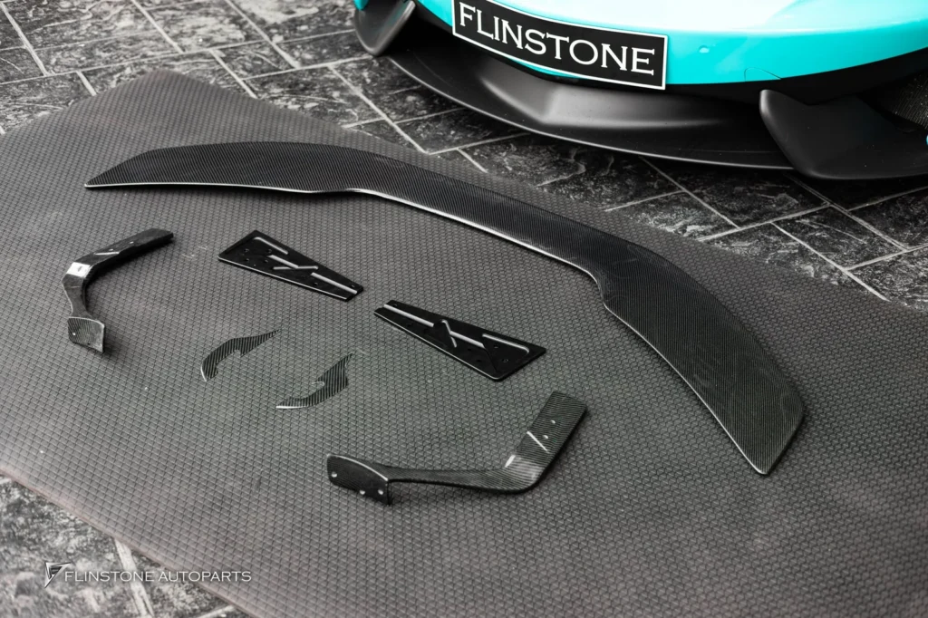 carbon rear spoiler NOVITEC for Mclaren 570s Thank you