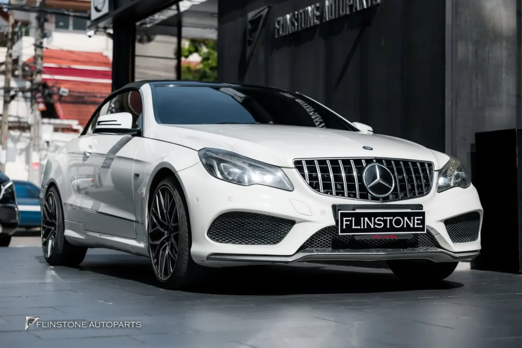 Mercedes-Benz W207 E-Coupe เลือกเปลี่ยนจอเรือนไมล์เป็นแบบ DIGITAL ดูสวยขึ้นเยอ