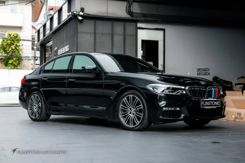 BMW G30-G32 Series 5-6 M5 Carbon Front Grille with M Color