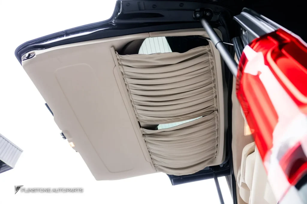 ส่งผลงานอีกคันที่ตกแต่งภายในรถ Mercedes Benz Vito รหัส W447 เปลี