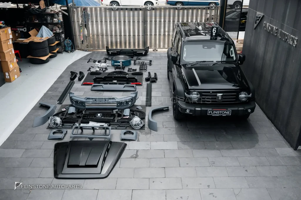 set new another in the style of for GWM TANK300 getting ready to fit the full body kit in the style of G9