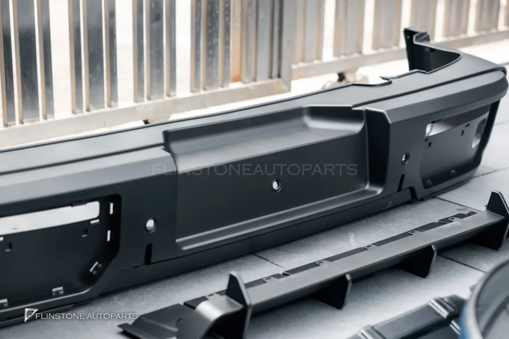 set new another in the style of for GWM TANK300 getting ready to fit the full body kit in the style of G9