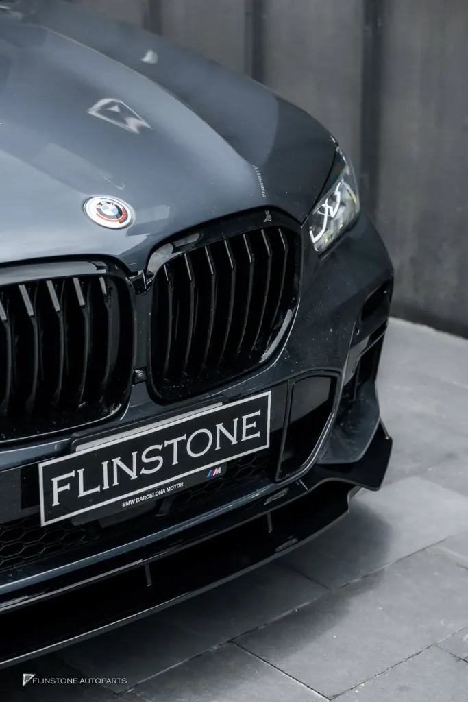 BMW G05 X5 GTs Black Front Spoiler + USUS Autoclave Carbon Mirror Housing