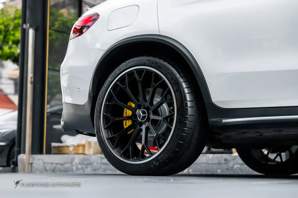 Mercedes-Benz X253 GLC-Class Genuine AMG Braking System [Painted]