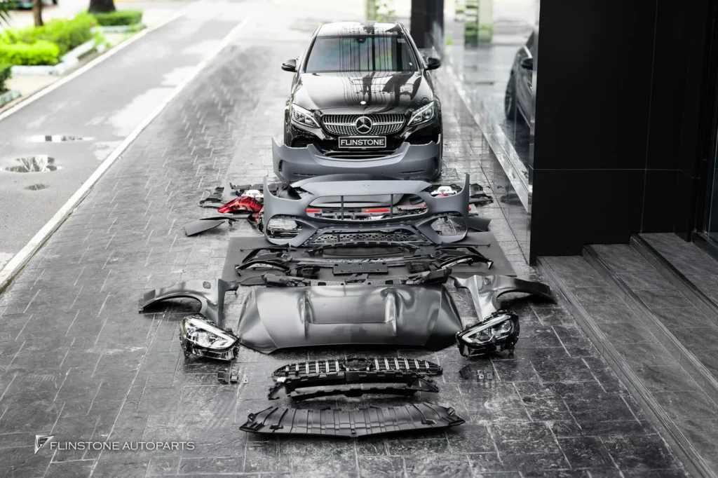 Mercedes-Benz W205 2015-2022 แปลงเป็น W206 C63 AMG 2024