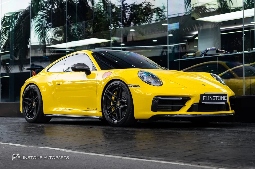 PORSCHE 992 Carrera S ติดตั้งชุดเบรค Carbon Ceramic [CUSTOM] เพิ