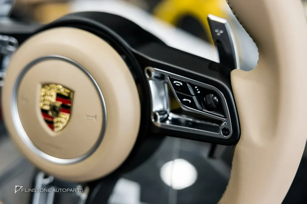 PORSCHE 970 Panamera เตรียมอัพเกรดพวงมาลัยใหม่สีครีม พวงมาลัยปอเ