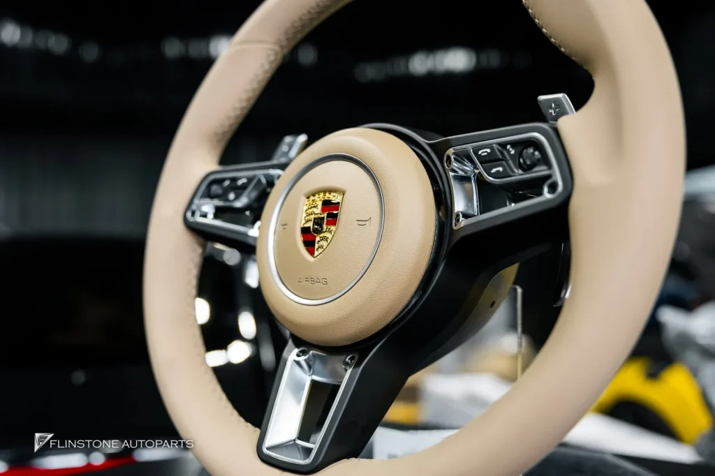 PORSCHE 970 Panamera เตรียมอัพเกรดพวงมาลัยใหม่สีครีม พวงมาลัยปอเ