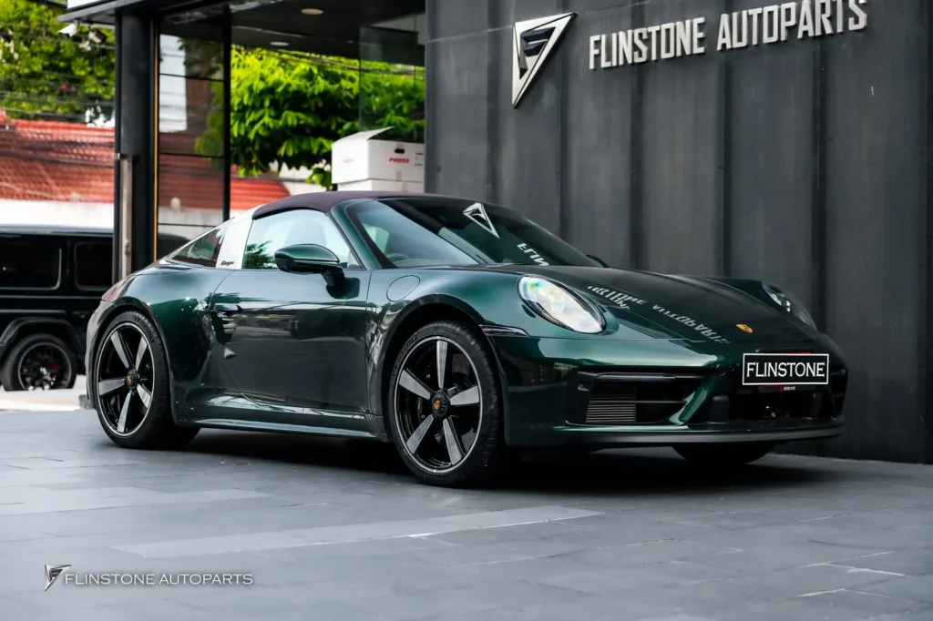PORSCHE 992 Targa4 GTS